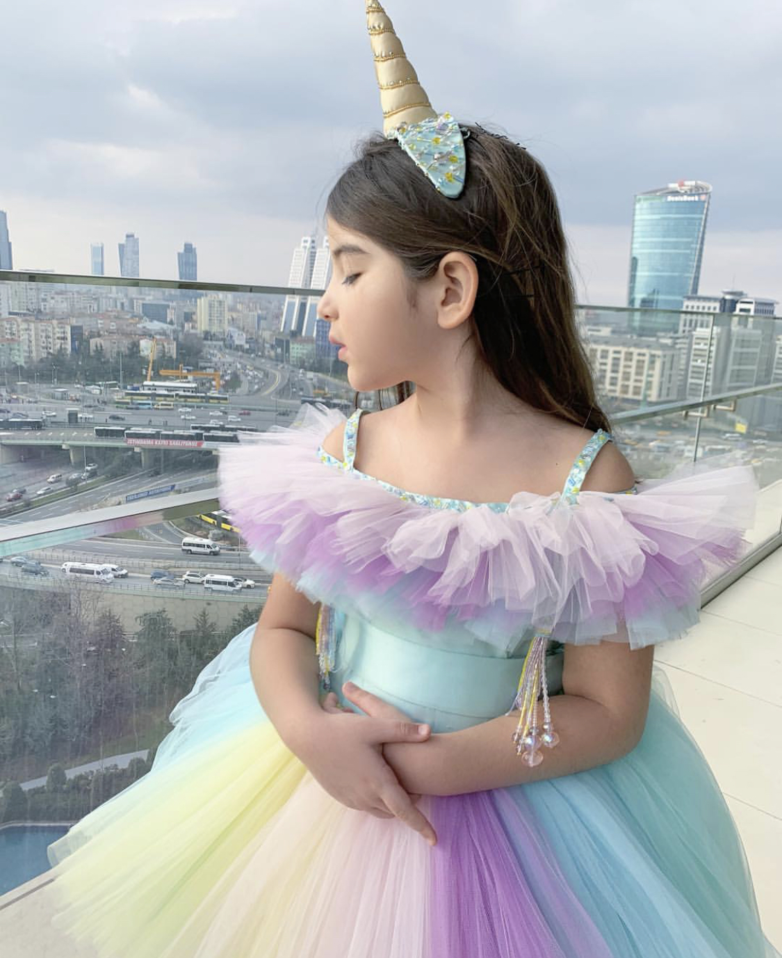 2020 Cute Rainbow Flower Girl Dresses Scoop Neck Ruffles Hight Low Girls Pageant Dress Custom Made Birthday Gowns