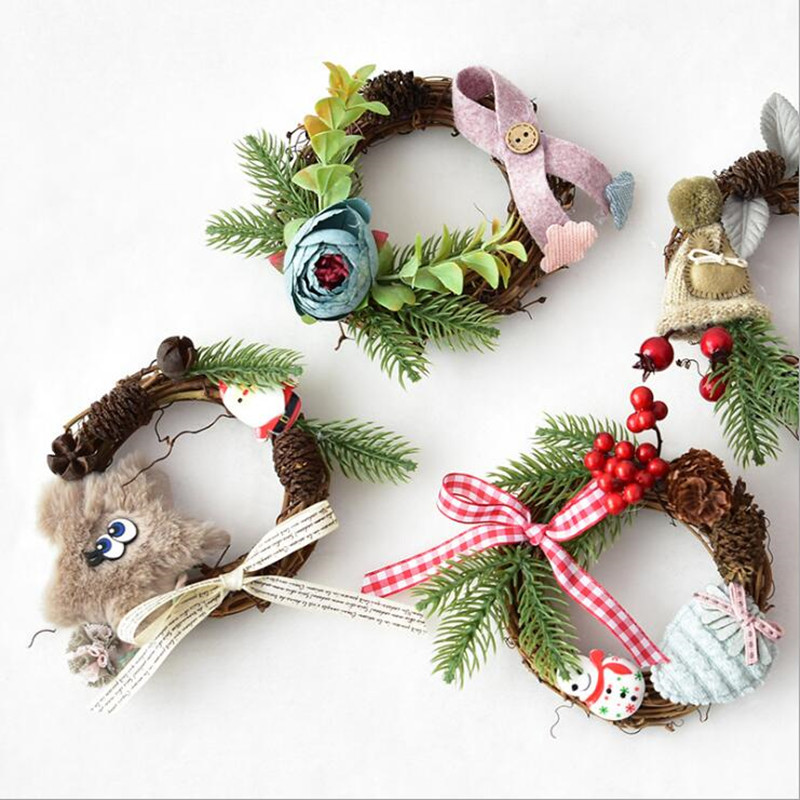 Christmas Wreath Decoration Mini Snowman Christmas Garland Xmas Party Supplies Hanging Ornament Mall Window Decorative Pine Cone
Christmas Wreath Decoration Mini Snowman Christmas Garland Xmas Party Supplies Hanging Ornament Mall Window Decorative Pine Cone