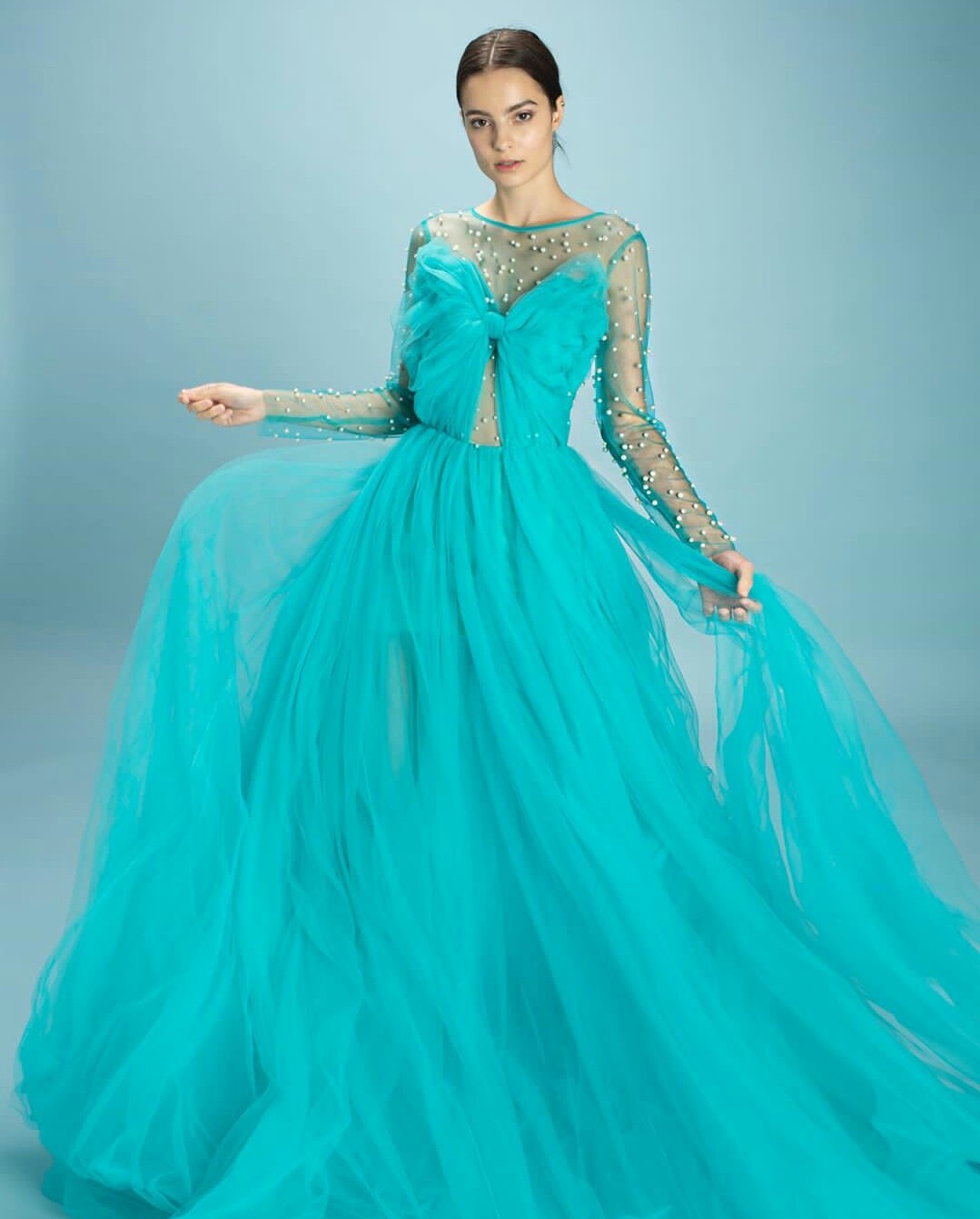 Beading Evening Dresses Sheer Jewel Neck Long Sleeve Prom Gowns Illusion Pearls Appliques Formal Runway Fashion Party Dress