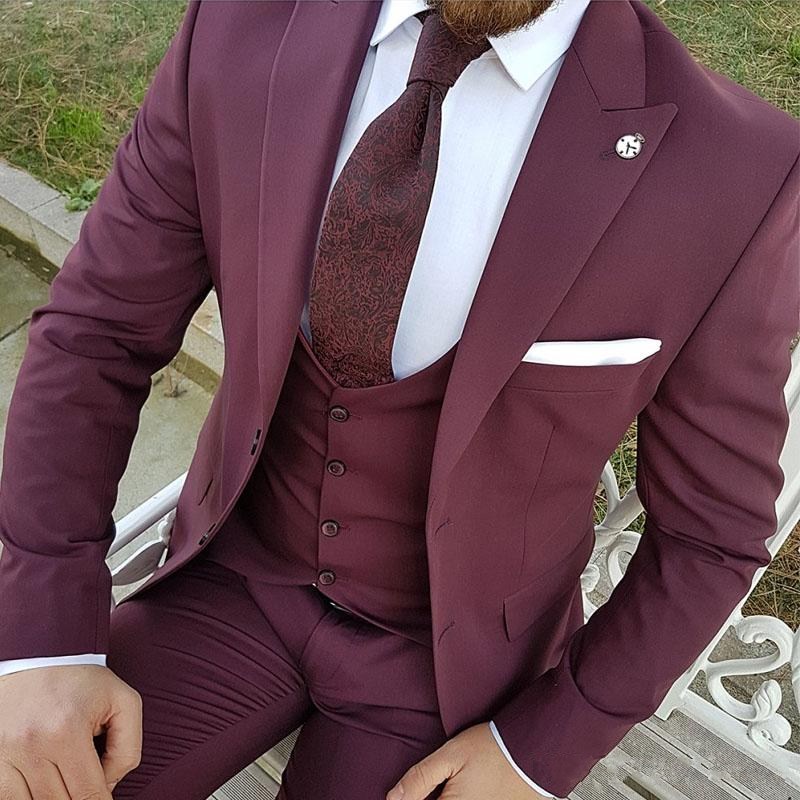 New Arrival Two Buttons Burgundy Wedding Groom Tuxedos Peak Lapel Groomsmen Men Suits Prom Blazer (Jacket+Pants+Vest+Tie) W69