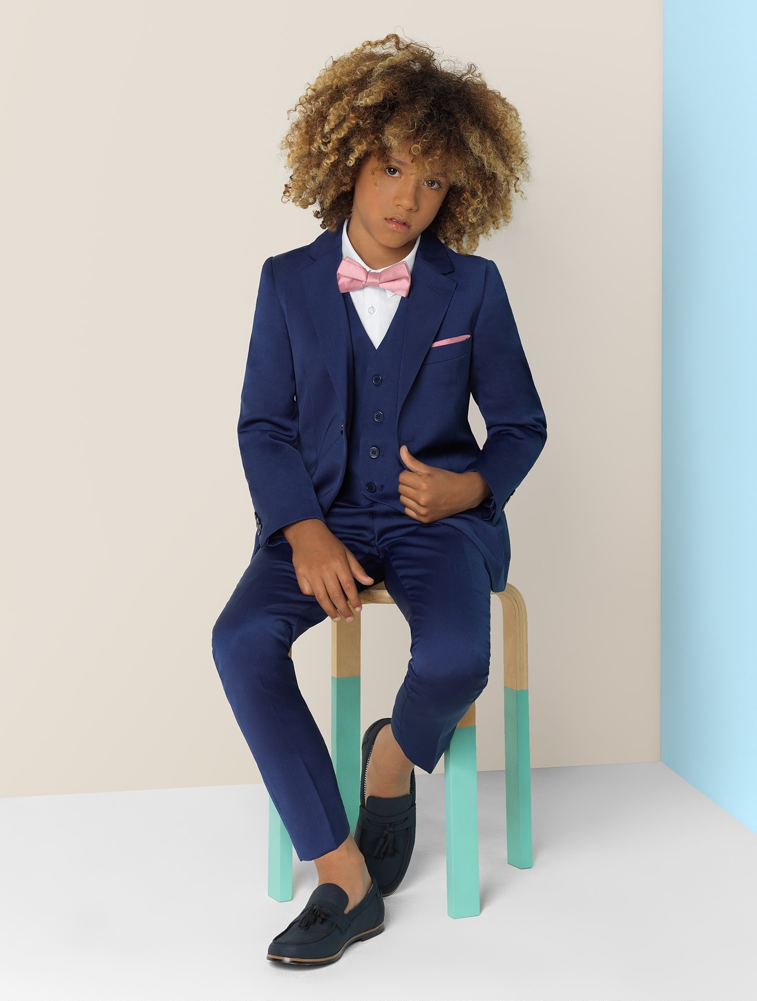 Custom Made Kids Wedding Tuxedos Handsome 3 Pieces Peaked Lapel Pants Suits Handsome Boy's Formal Wear(Jacket+vest+Pants)