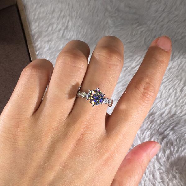 Classical Six Claw Fashion Jewelry 925 Sterling Silver Round Cut White Sapphire CZ Diamond Gemstones Party Promise Women Wedding Bridal Ring