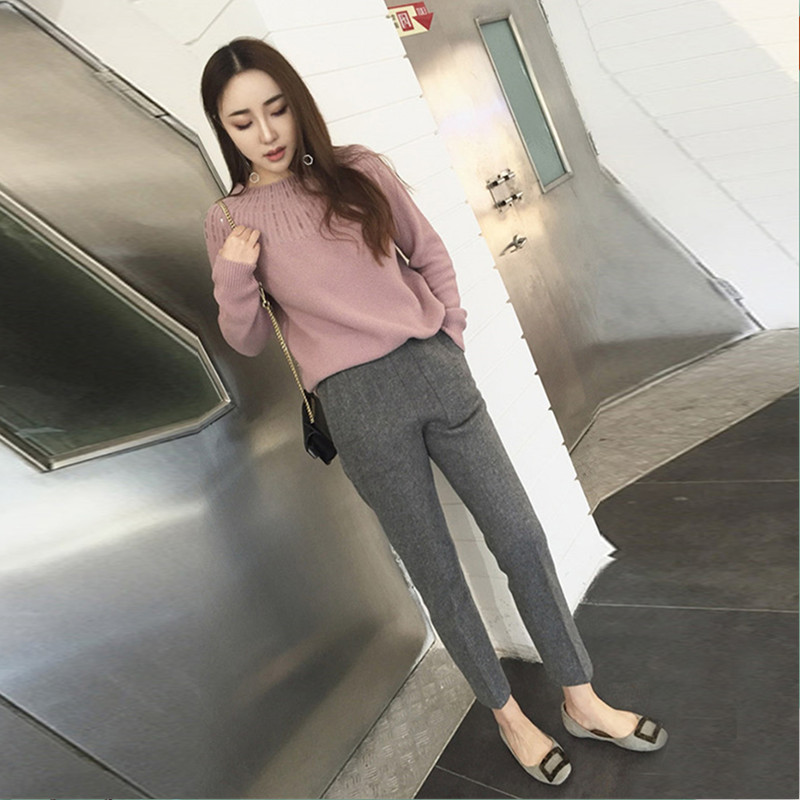 Long-sleeved sweater pants two-piece women' suit 2018 new autumn Korean temperament wild fashion ladies sequins ladies set
Long-sleeved sweater pants two-piece women' suit 2018 new autumn Korean temperament wild fashion ladies sequins ladies set