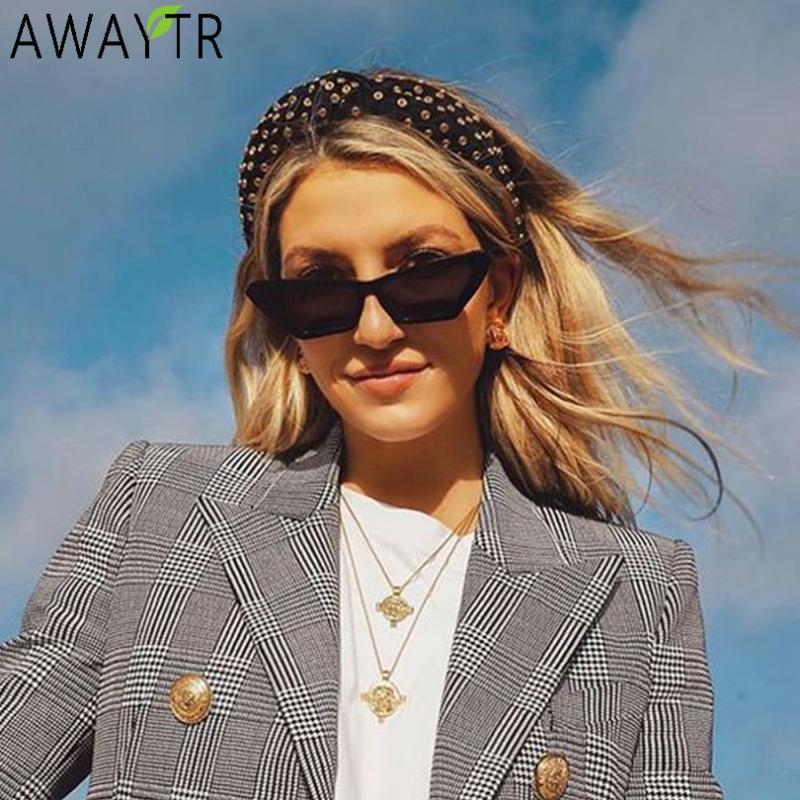 AWAYTR Bohemian Rhinestone Headband Center Knot Wide Hairband Handmade Crystal Hair Band Hoop Hair Accessories Headwear
AWAYTR Bohemian Rhinestone Headband Center Knot Wide Hairband Handmade Crystal Hair Band Hoop Hair Accessories Headwear