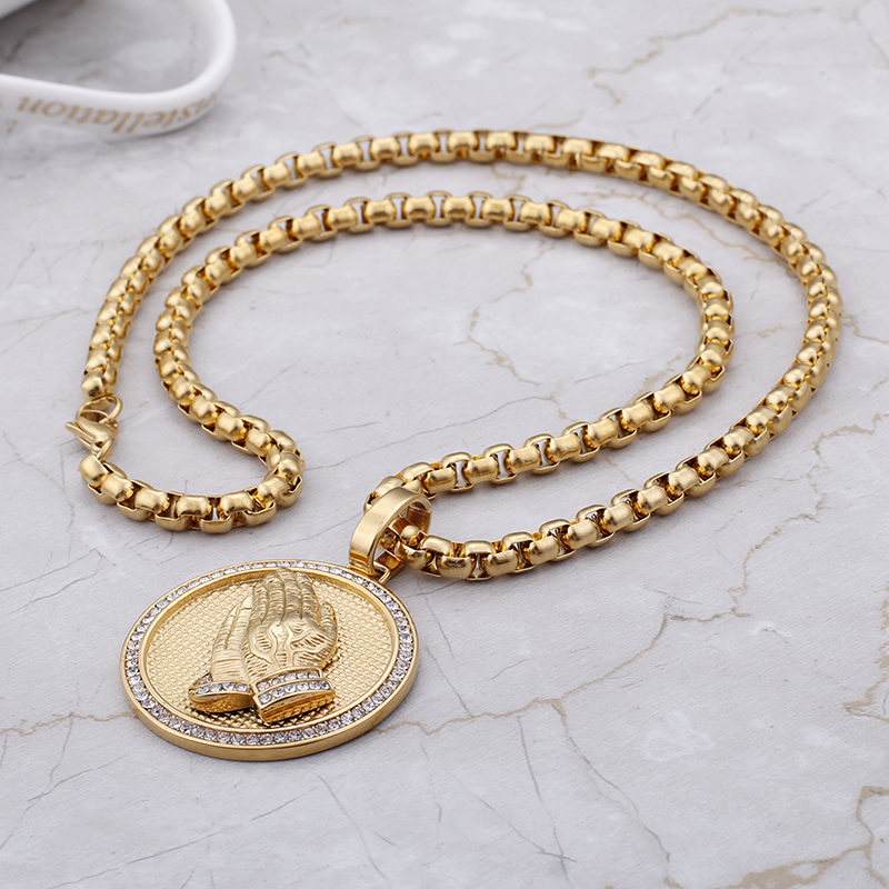 Hip Hop Playing Hands Pendants Necklace Men's Bling 316L Stainless Steel 18K Gold Plated Christian Jewelry