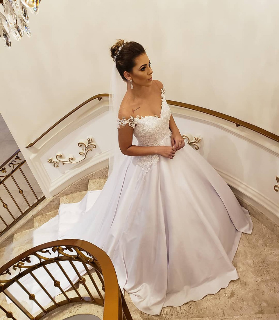 Vestido De Noiva Elegant Beaded Lace Appliques Wedding Dresses Long Sexy V-Neck A-Line Wedding Gowns Robe De Mariee