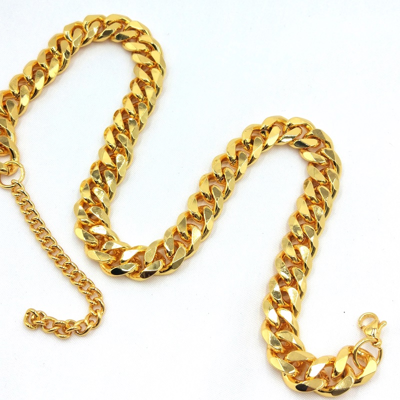 Dog supplies dog gold chain collar 10 mm wide Curb Cuban chain stainless steel wholesale pet jewelry, Silver
Dog supplies dog gold chain collar 10 mm wide Curb Cuban chain stainless steel wholesale pet jewelry, Silver