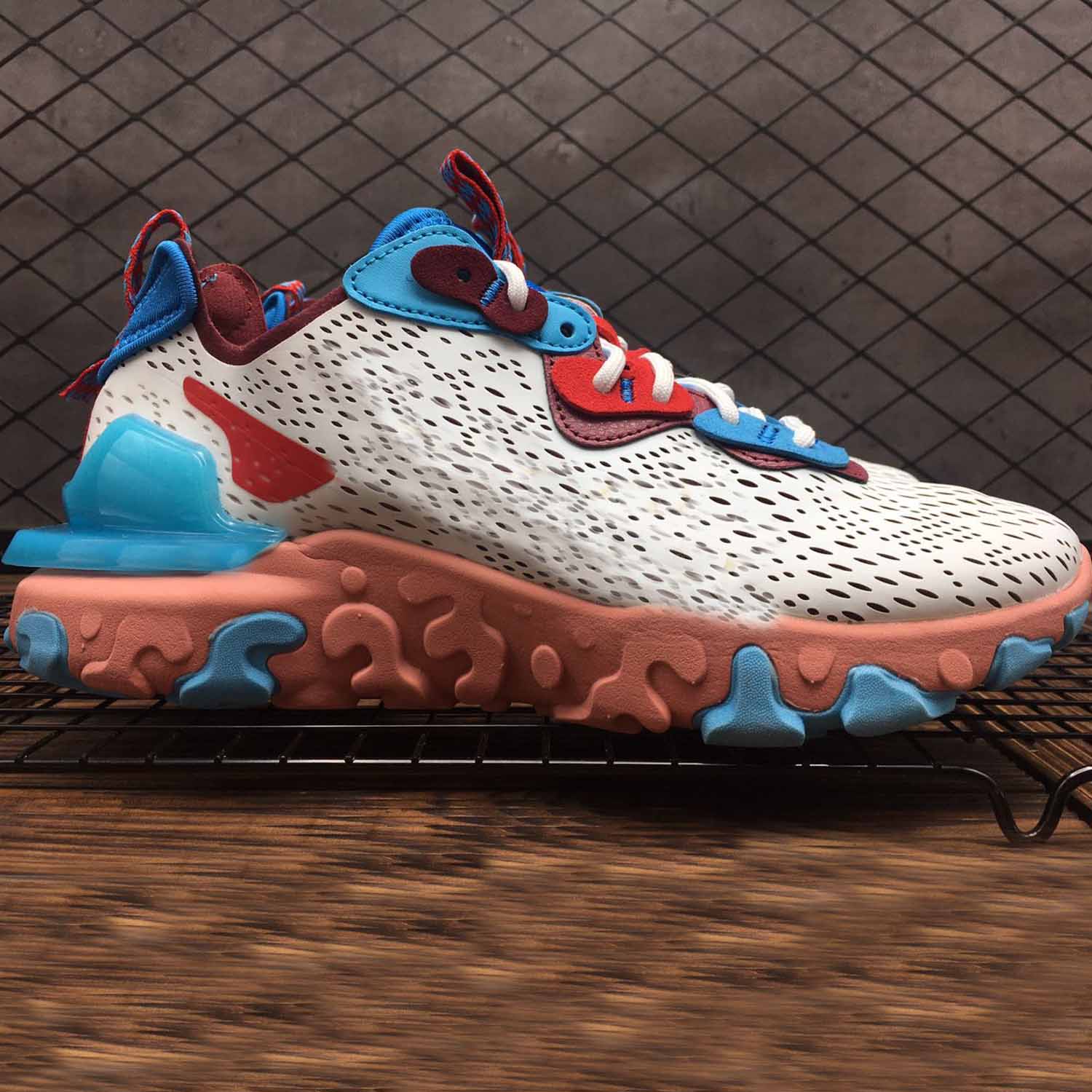 Top 2020 Bred React Vision Shoes React Element 55 87 Running Shoes Triple White Black Game Royal Sail Jade Breathable Sports Shoes, Color8
Top 2020 Bred React Vision Shoes React Element 55 87 Running Shoes Triple White Black Game Royal Sail Jade Breathable Sports Shoes, Color8