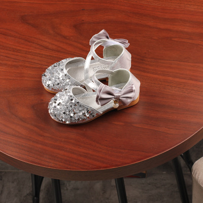 2020 Kids Designer Princess Shoes Wild Classic Children's Shoes Girls Luxury Flat Shoe Fashion Bright Diamond Leather Shoe, Silver
2020 Kids Designer Princess Shoes Wild Classic Children's Shoes Girls Luxury Flat Shoe Fashion Bright Diamond Leather Shoe, Silver