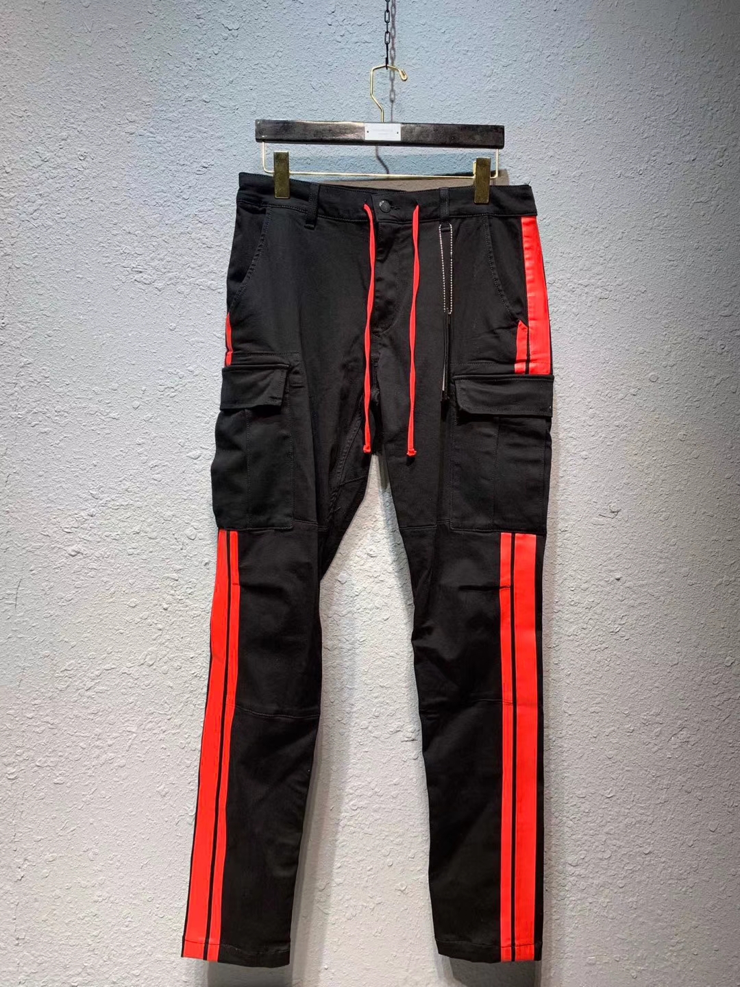 Mens 2019 fall designer new fashion Pocket decoration track jogging pants ~ US SIZE pants ~ tops mens yoga joggers track sweat pants, Black
Mens 2019 fall designer new fashion Pocket decoration track jogging pants ~ US SIZE pants ~ tops mens yoga joggers track sweat pants, Black