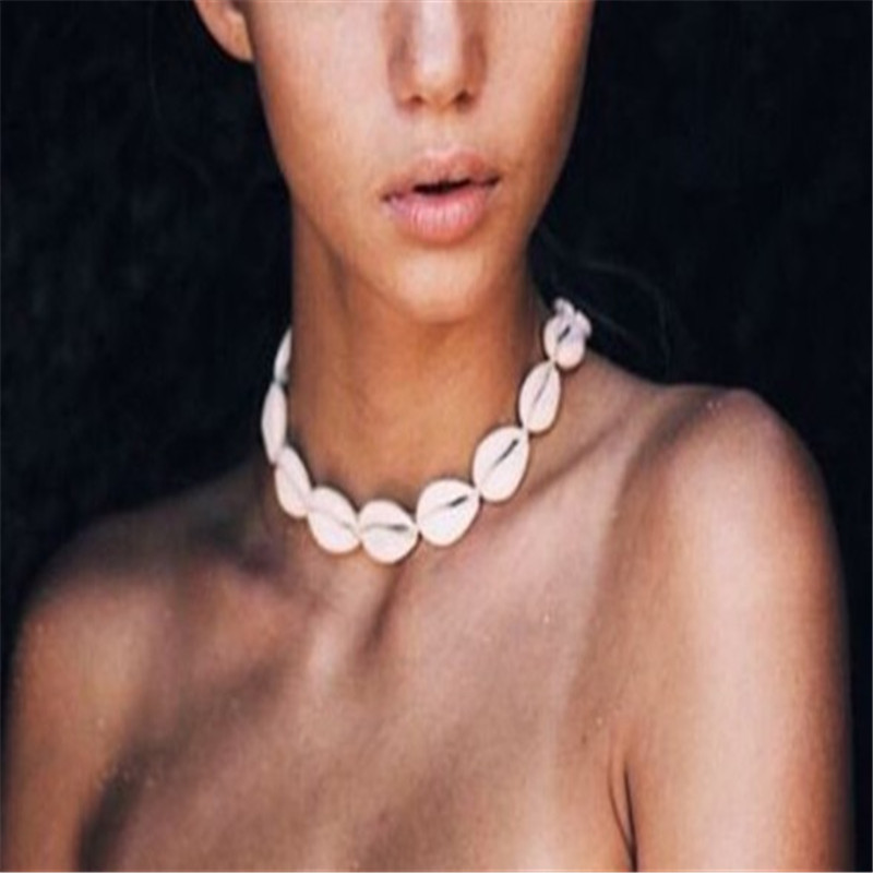 New Fashion Natural Seashell Necklace for Women Bohemian Simple White Black Rope Chain Shell Necklaces Beach Gift
New Fashion Natural Seashell Necklace for Women Bohemian Simple White Black Rope Chain Shell Necklaces Beach Gift