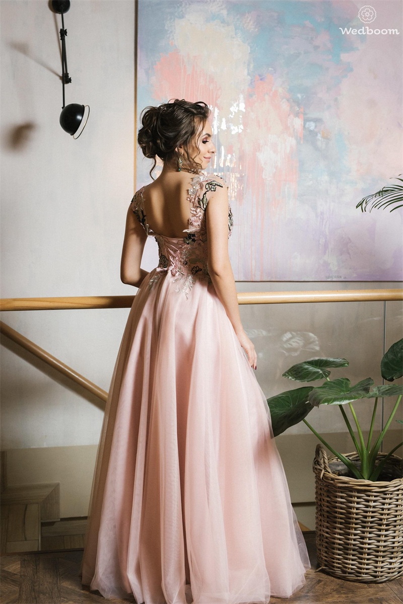 Hot Sell 2020 Pink A-line Evening Dresses Jewel Sleeveless Appliqued Lace Custom Made Prom Dress Sweep Train Ruched Long Party Gown Cheap