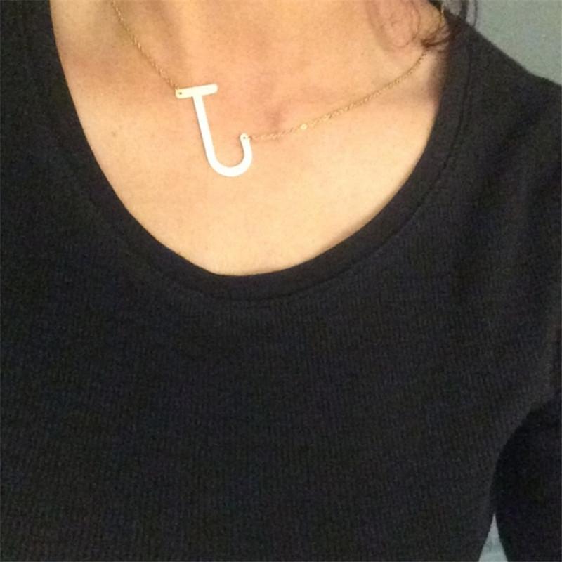 Personalized 26 initial letter Pendant Necklace For women English Alphabet Gold Silver Rose Gold Charm chain Female Fashion Jewelry in Bulk