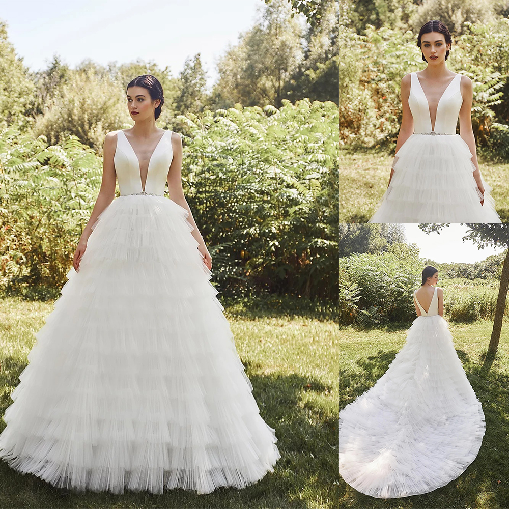 Plus Size A Line Wedding Dress Deep V Neck Sleeveless Tiers Beads Tulle Wedding Dresses Court Train Bridal Gowns, Dark navy
Plus Size A Line Wedding Dress Deep V Neck Sleeveless Tiers Beads Tulle Wedding Dresses Court Train Bridal Gowns, Dark navy