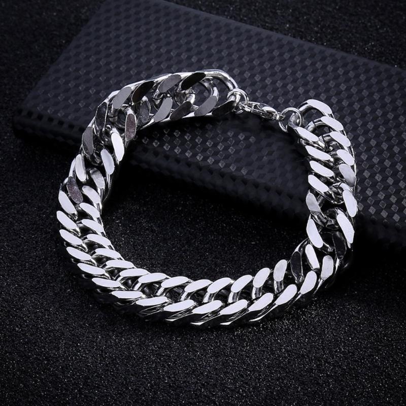 Y129 Male Bracelets Exquisite Boy Chain Universal Stainless Steel Men Bracelet Eye-Catching Men Ornaments Hot
Y129 Male Bracelets Exquisite Boy Chain Universal Stainless Steel Men Bracelet Eye-Catching Men Ornaments Hot
