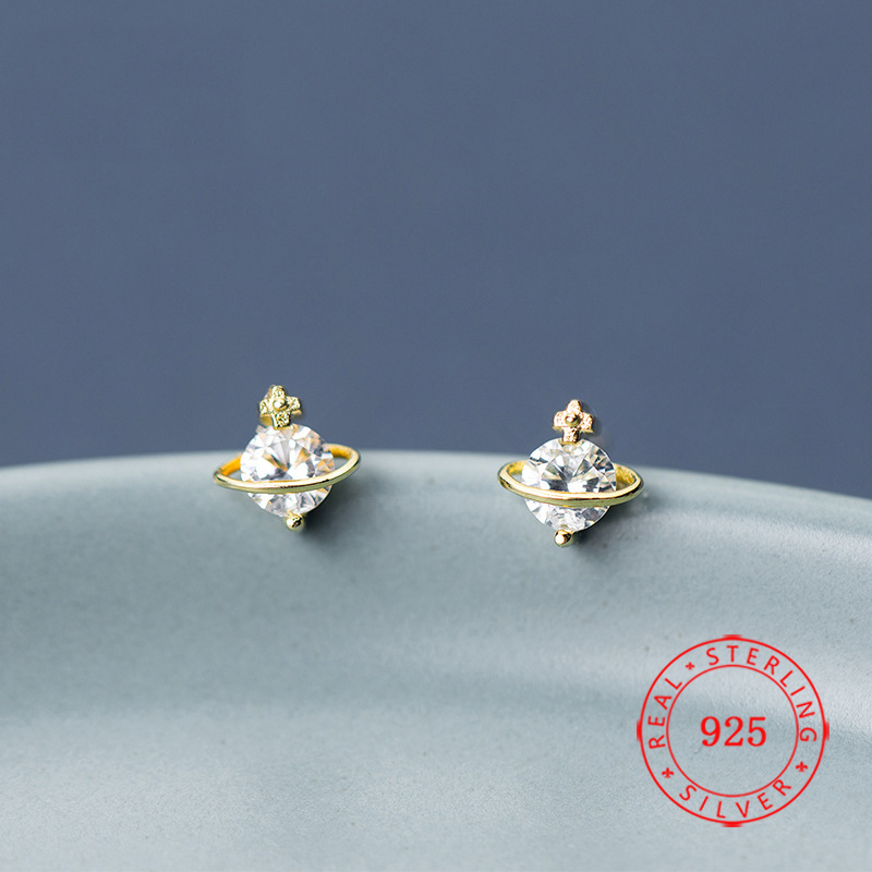 Gold Plated Real S925 Sterling Silver Planet Stud Earrings Anniversary Elegant fashion made in China Small jewelry wholesale, Golden;silver
Gold Plated Real S925 Sterling Silver Planet Stud Earrings Anniversary Elegant fashion made in China Small jewelry wholesale, Golden;silver