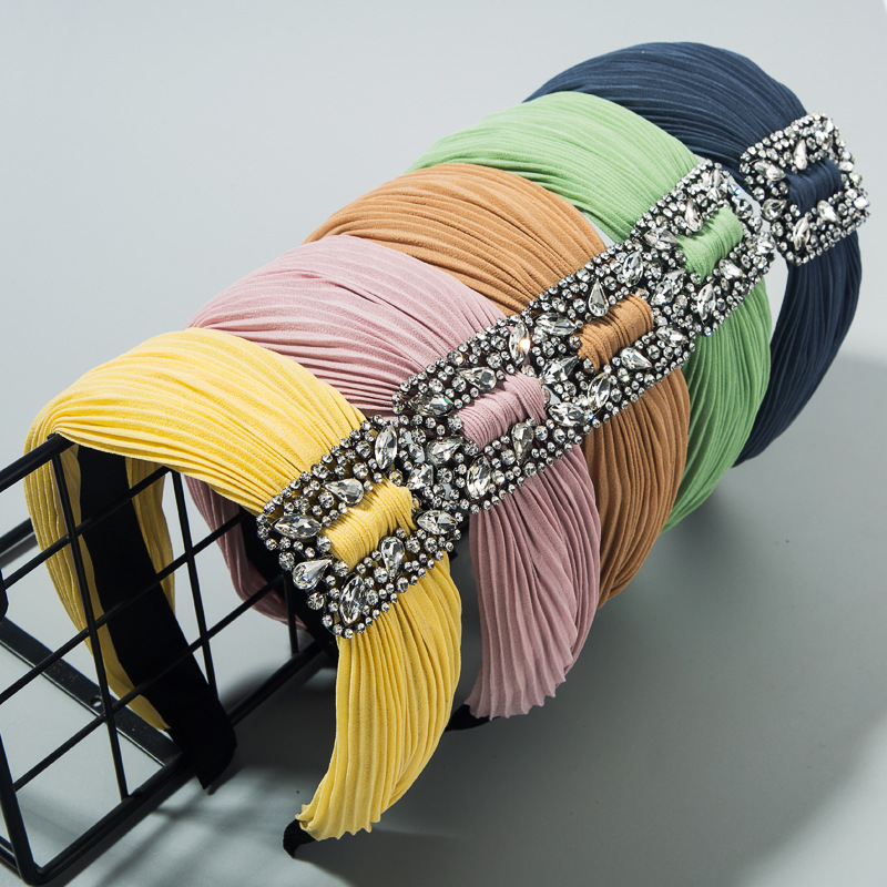 High-end hair accessories diamond solid color fabric wrinkle wide edge hair band ladies all-match hair-pressing headband
High-end hair accessories diamond solid color fabric wrinkle wide edge hair band ladies all-match hair-pressing headband
