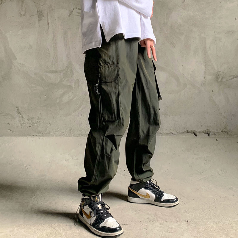 2020 Spring And Summer New Youth Popular Men' Loose Ins Multi-pocker Overalls Fashion High Waist Was Thin Casual Pants, Black
2020 Spring And Summer New Youth Popular Men' Loose Ins Multi-pocker Overalls Fashion High Waist Was Thin Casual Pants, Black