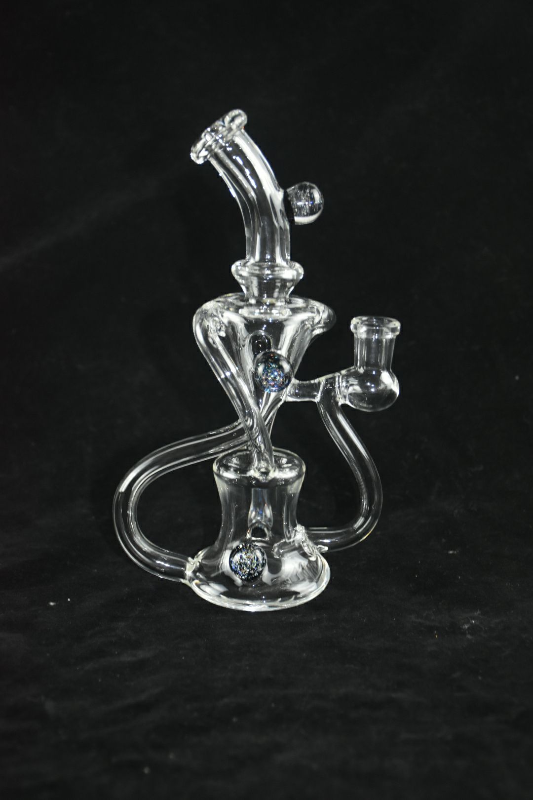 Glass hookah, gtl exquisite transparent oil drilling rig bong, smoking pipe, 14mm joint are welcome to order
Glass hookah, gtl exquisite transparent oil drilling rig bong, smoking pipe, 14mm joint are welcome to order
