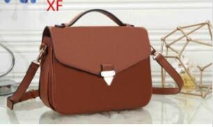 2019 Top dimensional relief flowers high quality leather women Brown message handbag pochette Metis shoulder bags crossbody Retro tote bags, Red
2019 Top dimensional relief flowers high quality leather women Brown message handbag pochette Metis shoulder bags crossbody Retro tote bags, Red