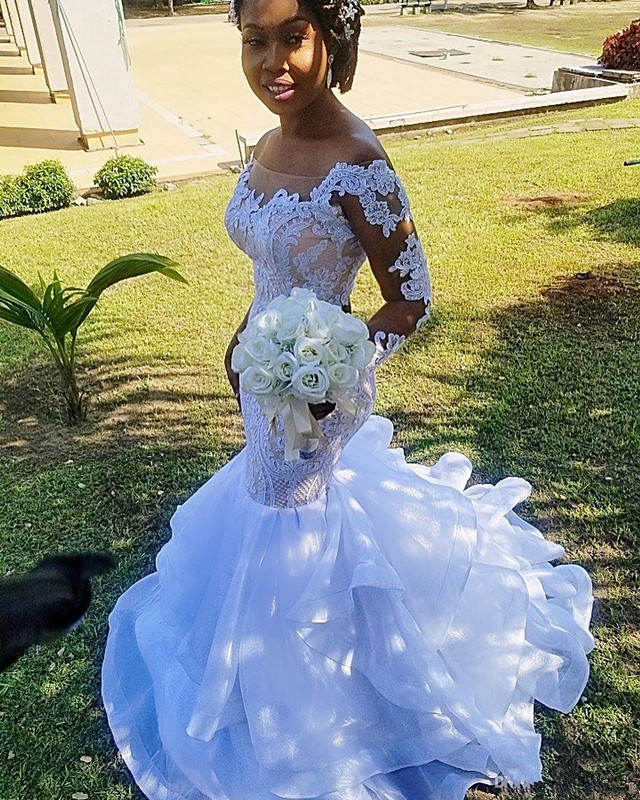 Plus Size African Mermaid Wedding Dresses 2020 Modern Cascading Ruffles Tiered Skirt Lace Long Sleeve Aso Ebi Bride Wedding Gown