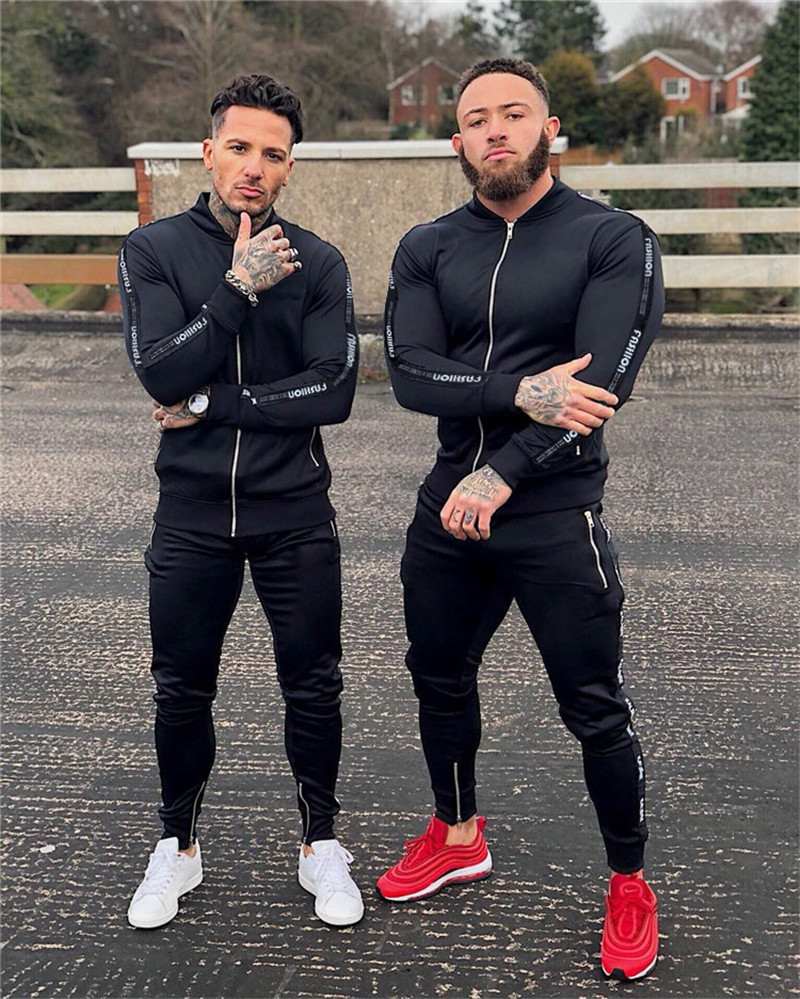 Mens Luxury Tracksuits Designer Printed Slim 2PCS Fashion Winter Mens Running Clothing, Black
Mens Luxury Tracksuits Designer Printed Slim 2PCS Fashion Winter Mens Running Clothing, Black