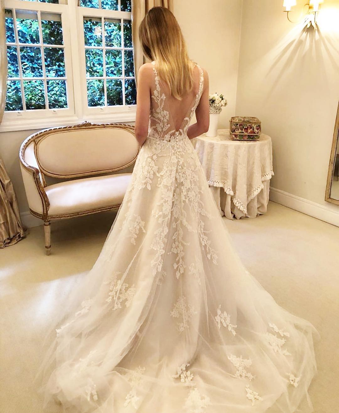 zuhair murad white wedding dresses v neck backless lace bridal gowns abiti da sposa sweep train a line wedding dress cheap
