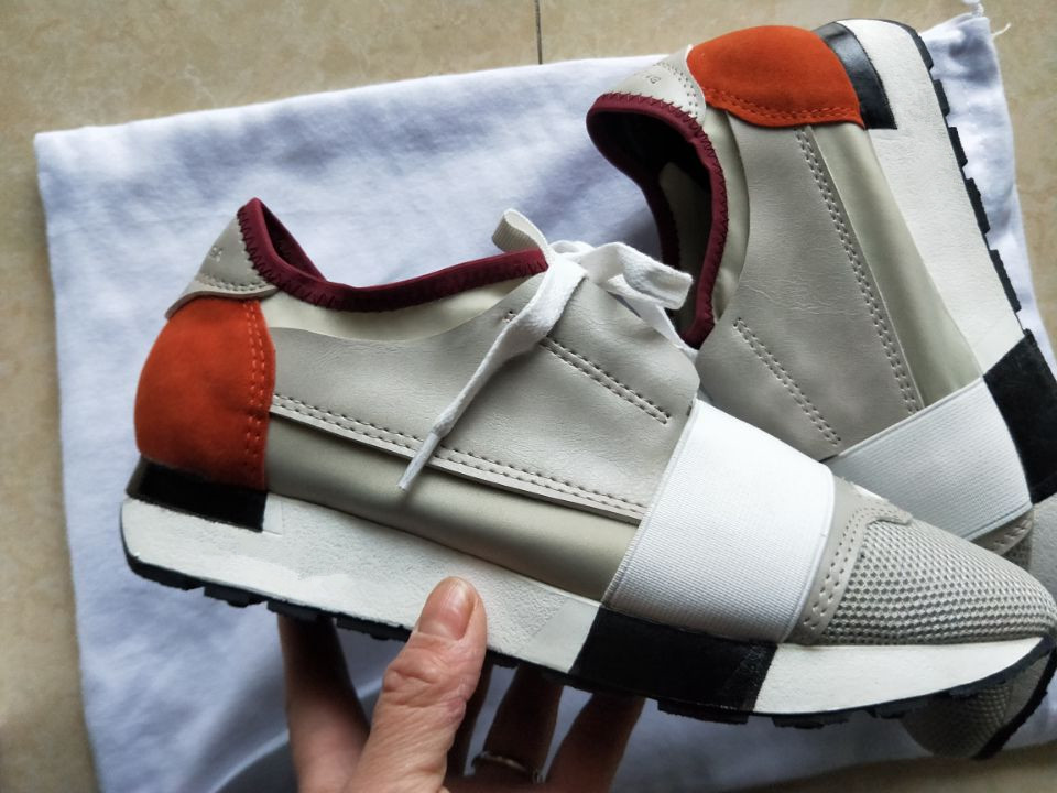 hot 2020 High Quality Race Runner Shoes Woman Casual Shoe Man's Fashion Colorful Patchwork Pointed Mesh Mixed Colors Trainer Sneakers 34-47, Black
hot 2020 High Quality Race Runner Shoes Woman Casual Shoe Man's Fashion Colorful Patchwork Pointed Mesh Mixed Colors Trainer Sneakers 34-47, Black