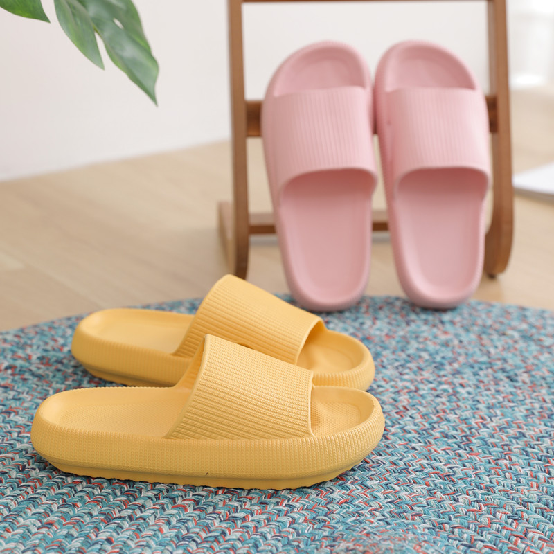 Maggie's Walker Women Fashion Indoors Slippers Sweet Candy-Colored Comfortable Platform Spring and Summer Slippers Size 36~45, Black
Maggie's Walker Women Fashion Indoors Slippers Sweet Candy-Colored Comfortable Platform Spring and Summer Slippers Size 36~45, Black