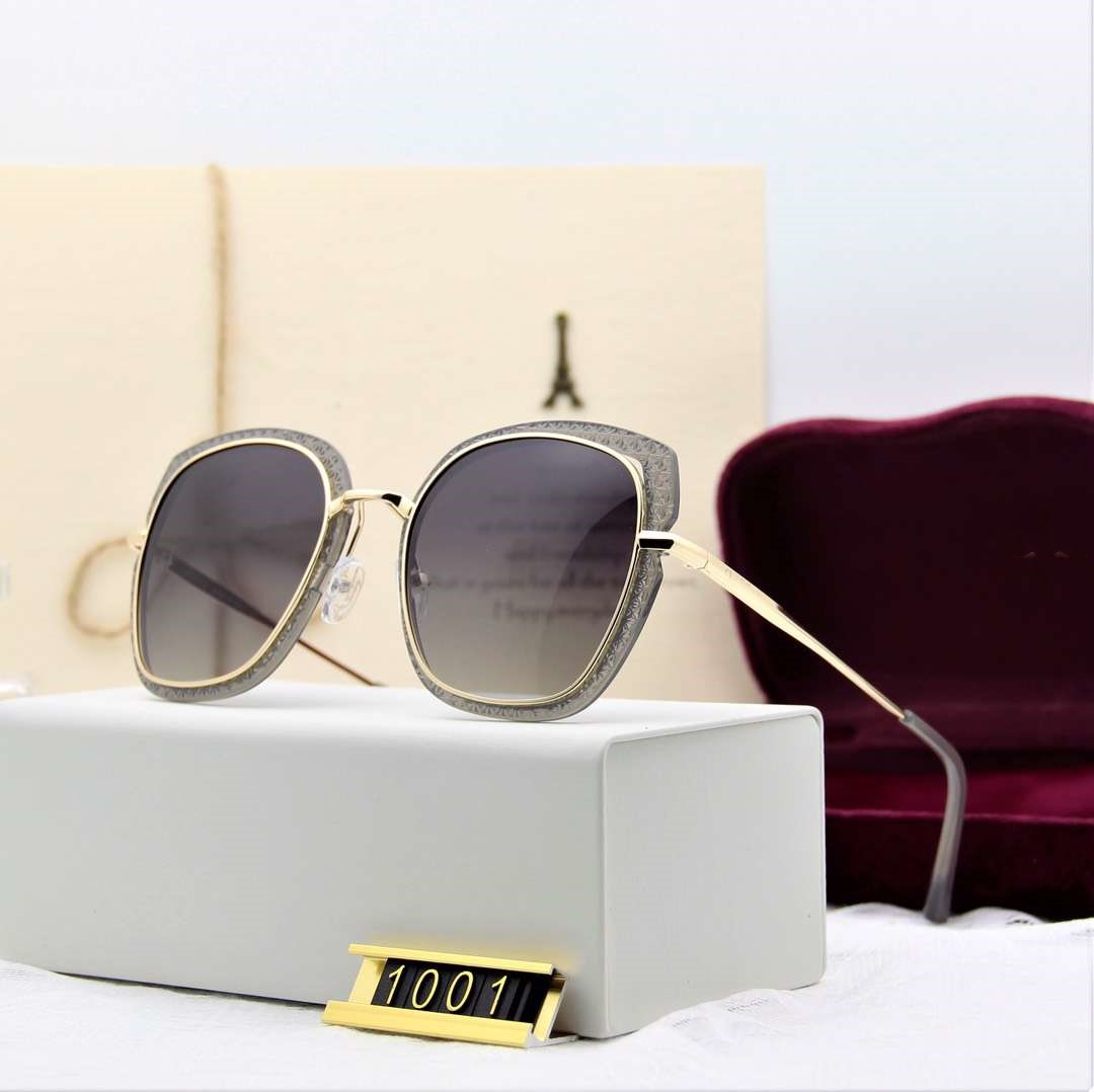 1001 Luxury Sunglasses For Men Brand Fashion Designer Sun Glass Frame Coating UV400 Lens Carbon Fiber Legs Summer Style Eyewear
1001 Luxury Sunglasses For Men Brand Fashion Designer Sun Glass Frame Coating UV400 Lens Carbon Fiber Legs Summer Style Eyewear