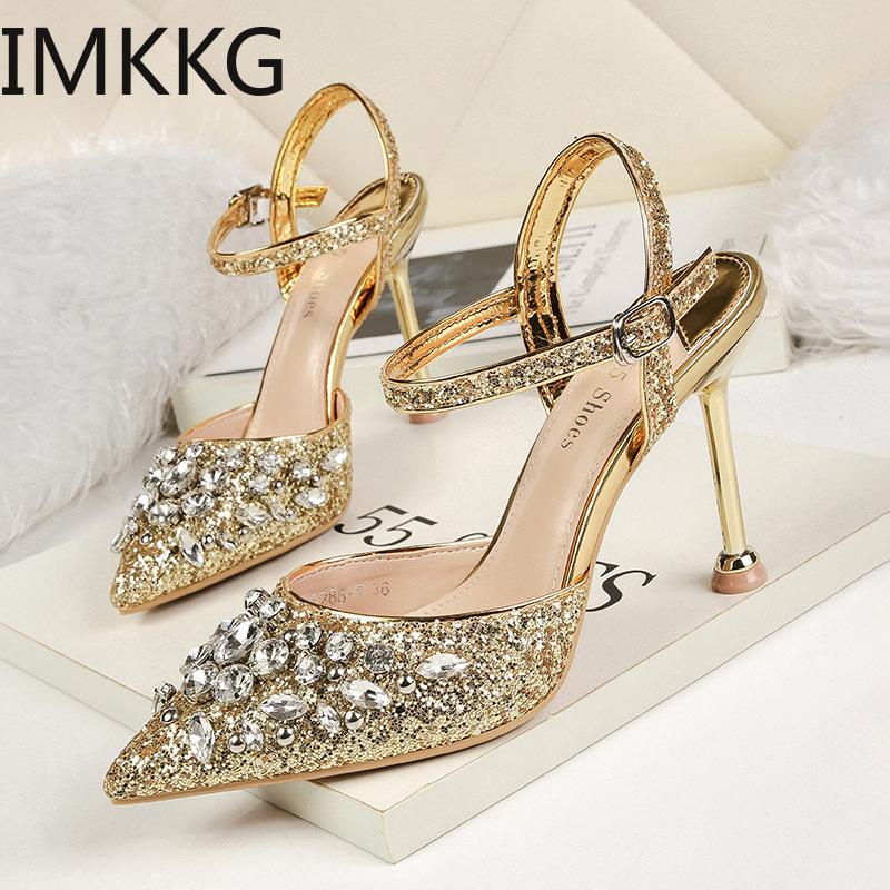 Woman Sandals Gold Fashion Sequins Buckle Strap Comfortable High Heels Crystal Bling Heel Princess Shoes Design, Gold 9.5cm
Woman Sandals Gold Fashion Sequins Buckle Strap Comfortable High Heels Crystal Bling Heel Princess Shoes Design, Gold 9.5cm