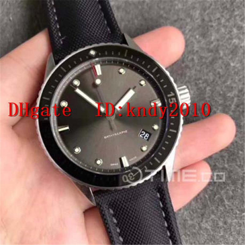 New Fifty Fathoms 5000-1230-B52A Wristwatches 43mm Bathyscaphe 2013 Stainless Steel ZF Edition Sapphire Crystal Black Dial Automatic A1315, Slivery;brown
New Fifty Fathoms 5000-1230-B52A Wristwatches 43mm Bathyscaphe 2013 Stainless Steel ZF Edition Sapphire Crystal Black Dial Automatic A1315, Slivery;brown