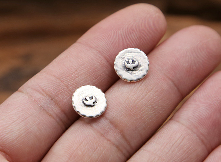 Brand new 925 sterling silver jewelry American hand-made designer antique silver eagle stud earrings for men women