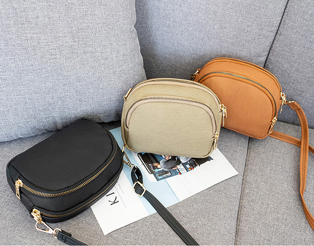 brand designer women mini purses Phone bag Cosmetic bag pu crossbody shoulder bags purses, Black
brand designer women mini purses Phone bag Cosmetic bag pu crossbody shoulder bags purses, Black