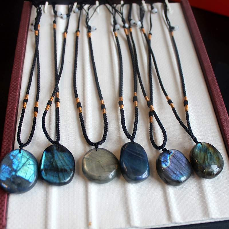 Natural Irregular Labradorite Pendant Necklaces Sunlight Shaped Energy Stone Women Men Healing Buddha Lucky Necklace Moonstone
Natural Irregular Labradorite Pendant Necklaces Sunlight Shaped Energy Stone Women Men Healing Buddha Lucky Necklace Moonstone
