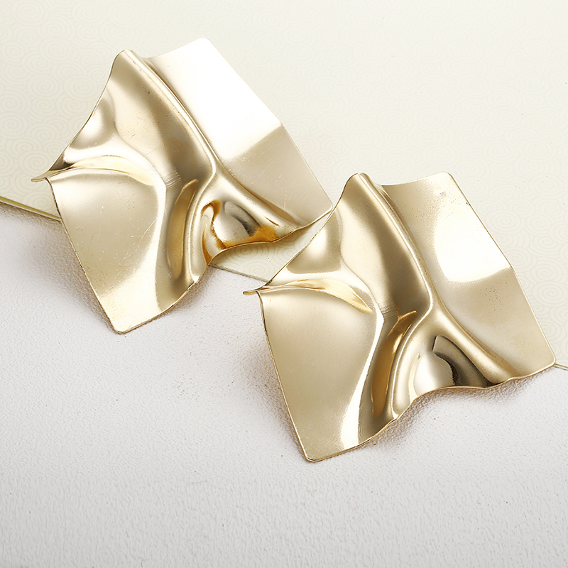 E0489 Luxury Gold Suqare Stud Earrings For Women Fashion Jewelry Party European Earrings Ear Decoration
E0489 Luxury Gold Suqare Stud Earrings For Women Fashion Jewelry Party European Earrings Ear Decoration