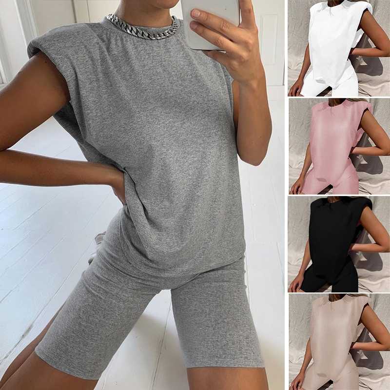 Women Sleeveless Shorts Suits Shoulder Pad Solid Color T-shirt Two-Piece Home Loose Sports Casual Suit, Khaki
Women Sleeveless Shorts Suits Shoulder Pad Solid Color T-shirt Two-Piece Home Loose Sports Casual Suit, Khaki