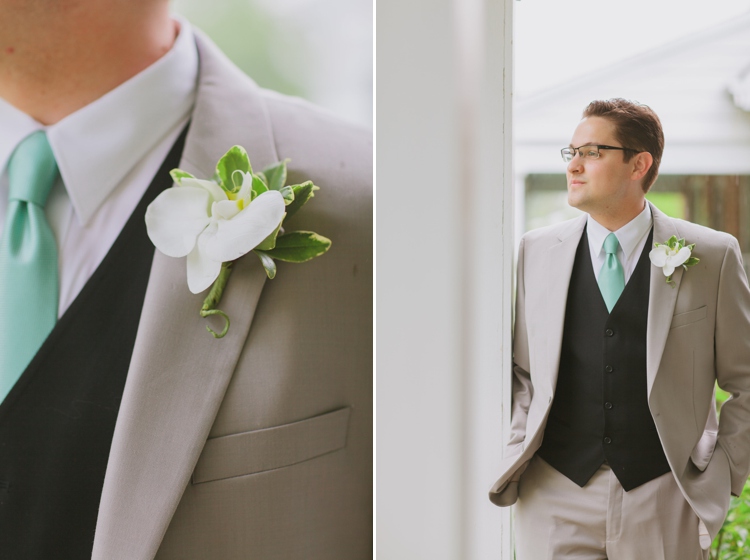 Latest Coat Pant Design Grey Men Suits Blazer With Pants Casual Style Black Vest Wedding Grooms Tuxedos(Jacket+Pants+Vest+Tie, White;black
Latest Coat Pant Design Grey Men Suits Blazer With Pants Casual Style Black Vest Wedding Grooms Tuxedos(Jacket+Pants+Vest+Tie, White;black