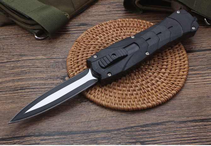 Knives 3300 Free With Knife Mini Action Double Automatic 3100 Pocket Stainless Steel Blade 440 C07 BM Retail 616 A07 Box A161 3350 Ship Pnjv
Knives 3300 Free With Knife Mini Action Double Automatic 3100 Pocket Stainless Steel Blade 440 C07 BM Retail 616 A07 Box A161 3350 Ship Pnjv