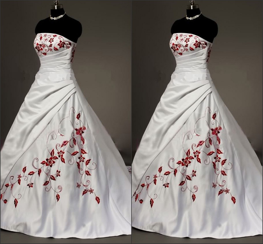 White Satin Red Embroidered Wedding Dresses Plus Size Ball Gown For Bride 2021 Strapless Lace-up Pleats Draped Vintage Wedding Gowns, Silver
White Satin Red Embroidered Wedding Dresses Plus Size Ball Gown For Bride 2021 Strapless Lace-up Pleats Draped Vintage Wedding Gowns, Silver