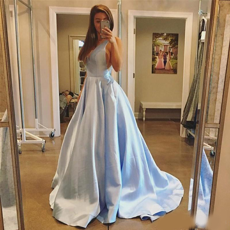 2020 Modest Light Blue A-Line With Pocket Prom Dresses V Neck Sleeveless Draped Formal Wear Sweep Train Satin Plus Size Evening Party Gowns