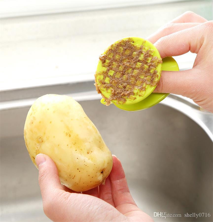 Plastic Potato Peeler Fruit Vegetable Cleaning Brush Multi-functional Easy Cleaning Brush Carrot Ginger Peeler Kitchen Gadgets от DHgate WW