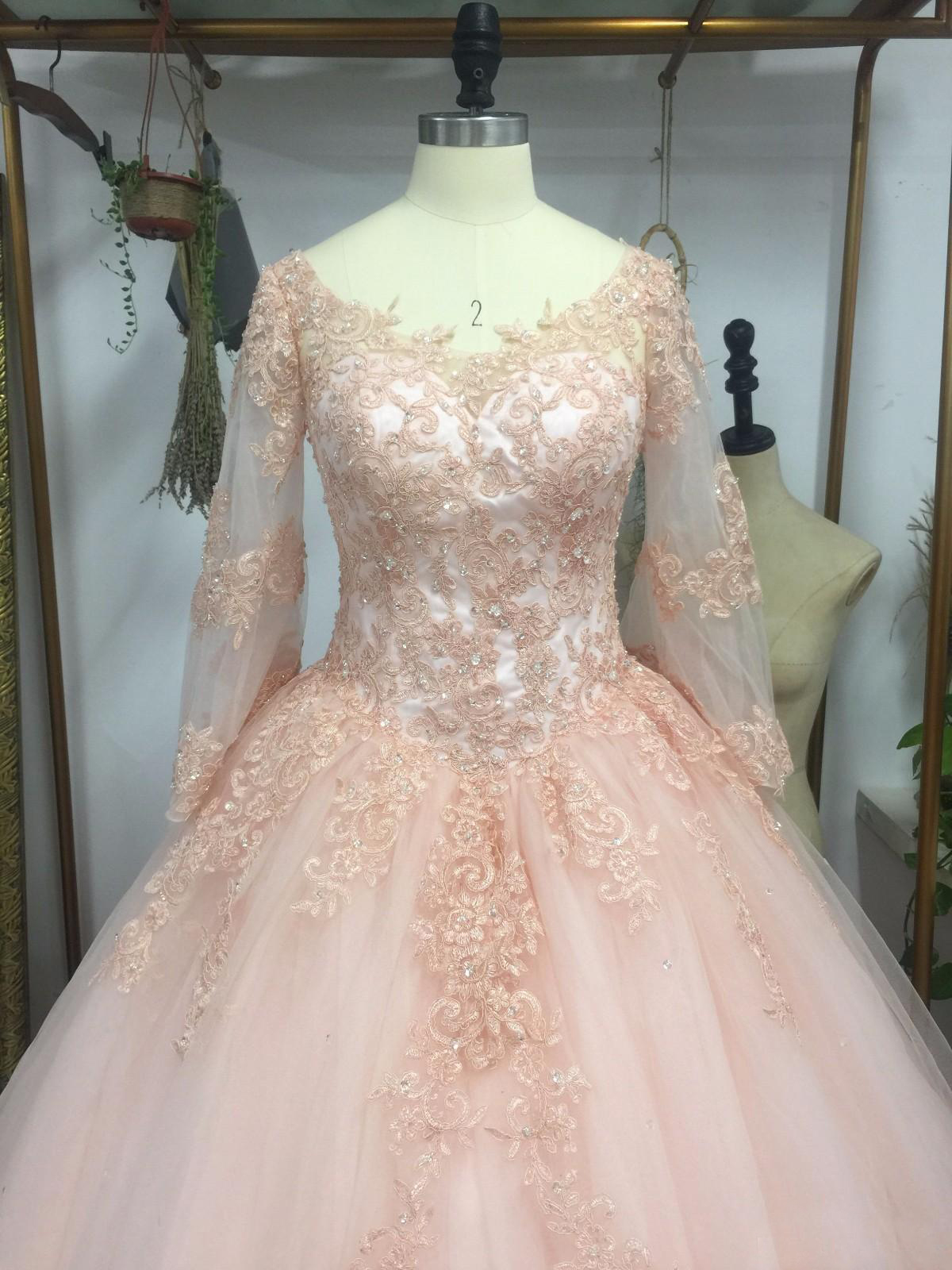 Light Pink Quinceanera Dresses Long Sleeves Ball Gown Princess Sweet 16 Birthday Sweet Girls Prom Party Special Occasion Gowns
