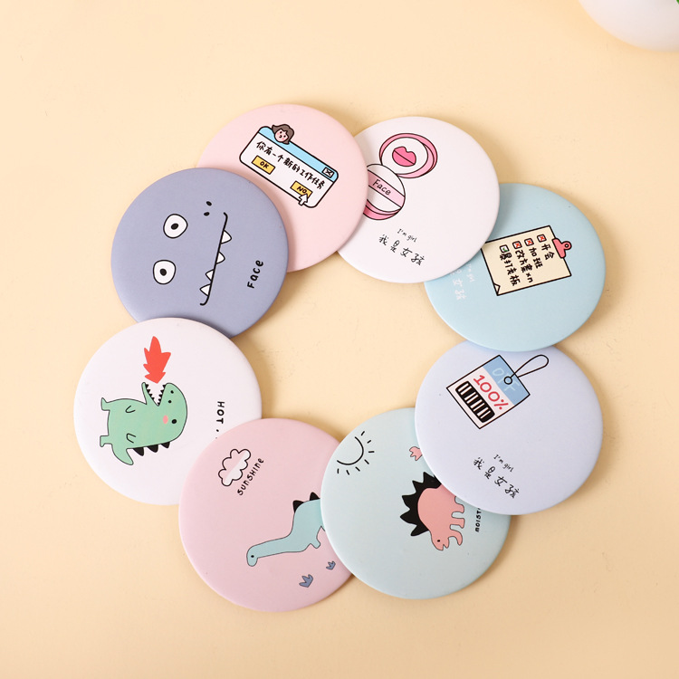 Hot Makeup Mini Mirrors Dressing Pocket Mirror Cute Cartoon Pattern Portable Compact Cosmetic Small Mirrors Beauty Tools Women
Hot Makeup Mini Mirrors Dressing Pocket Mirror Cute Cartoon Pattern Portable Compact Cosmetic Small Mirrors Beauty Tools Women