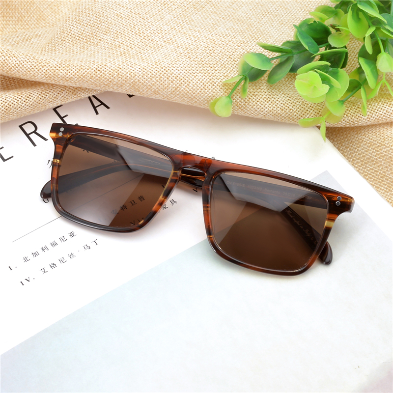 Bernardo Men Sunglasses Polarized Sunglasses 2019 Brand Designer Driving Sun glasses Male High Quality Rectangle Style OV5189S, White;black
Bernardo Men Sunglasses Polarized Sunglasses 2019 Brand Designer Driving Sun glasses Male High Quality Rectangle Style OV5189S, White;black