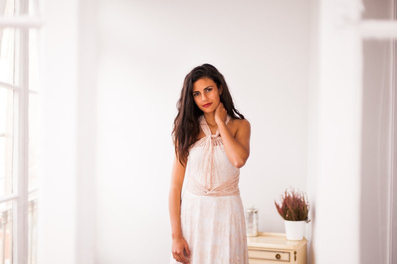 Romantic Lace Beach Boho Dresses 2019 Summer Sexy Backless Bohemian Country Bridal V Neck Wedding Gowns 0510