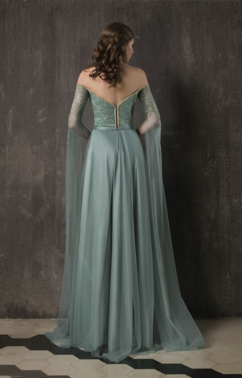Elegant Prom Dresses With Long Sleeves Gold Appliques Sexy Front Split Party Dress Formal Summer Girls Pageant Gowns