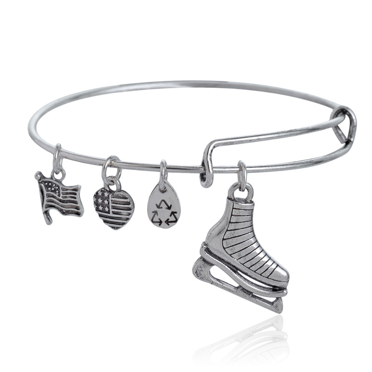 Wholesale- luxury designer fashion popular vintage silver color cute hand adjustable charm bangle bracelet for woman girls
Wholesale- luxury designer fashion popular vintage silver color cute hand adjustable charm bangle bracelet for woman girls