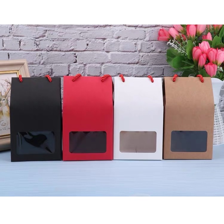20pcs/lot blank paper handle gift box with pvc window box gifts/candy/wedding favors display bag
20pcs/lot blank paper handle gift box with pvc window box gifts/candy/wedding favors display bag