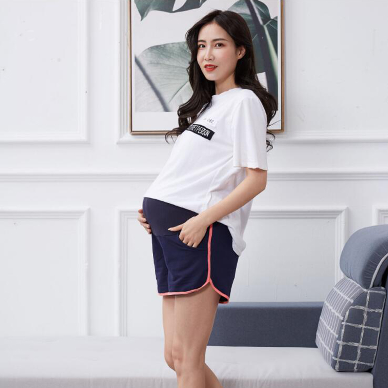 Maternity shorts with adjustable elastic band sports wear for pregnant women pregnancy yoga trousers stretch fitness gym shorts, Black
Maternity shorts with adjustable elastic band sports wear for pregnant women pregnancy yoga trousers stretch fitness gym shorts, Black